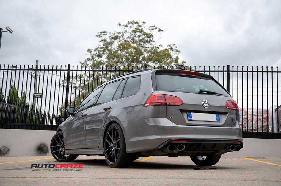 VOLKSWAGEN-GOLF-TARGA-BLACK-MACHINED-FACE